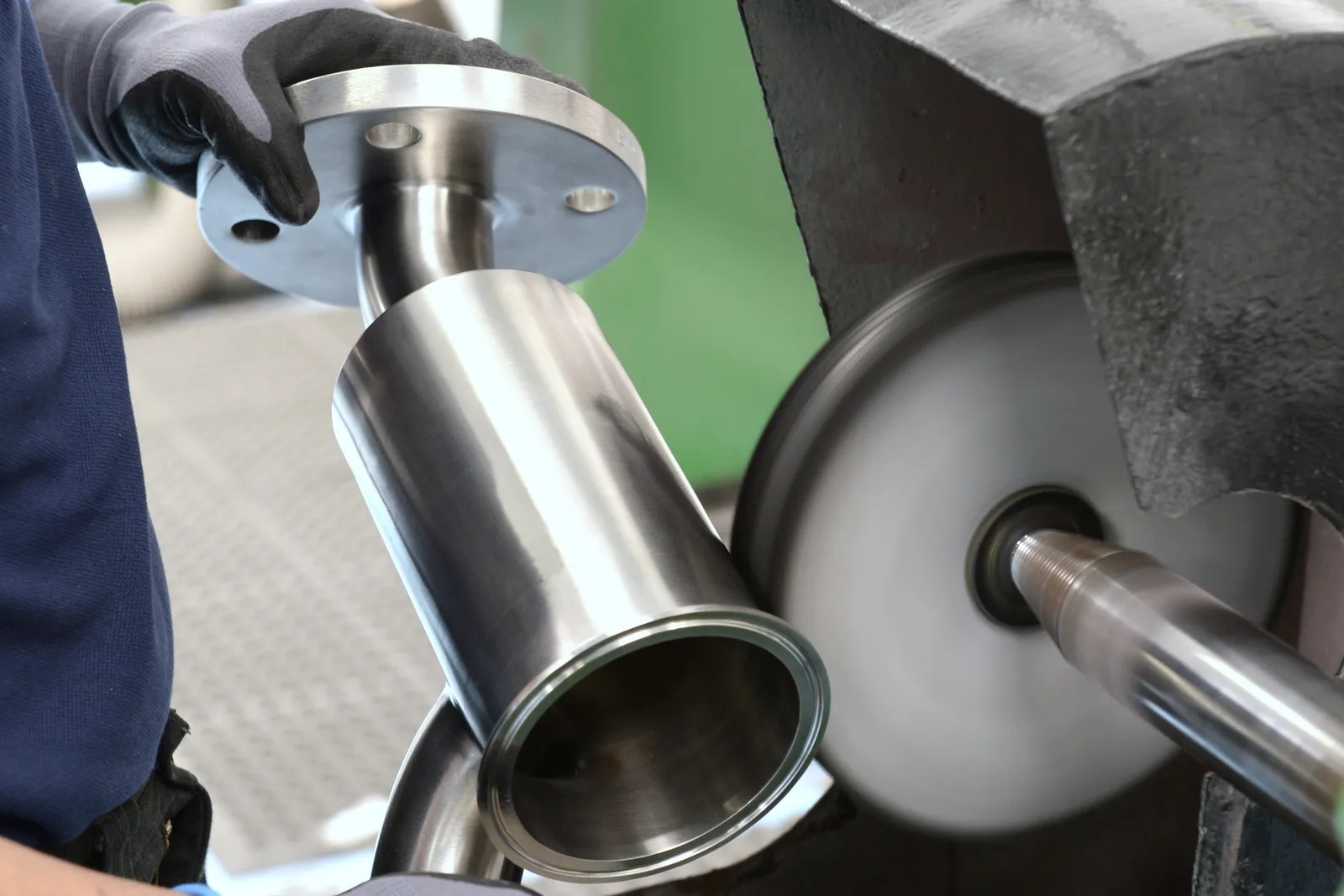 Stainless steel component polishing process